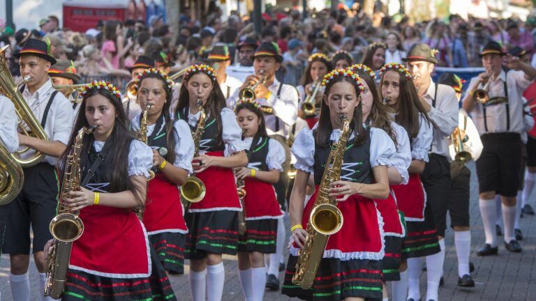 Brasilien – Das Oktoberfest in Blumenau – Ein gigantisches Event